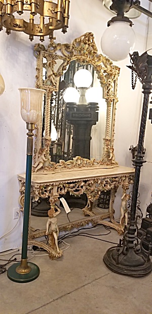 Roccoco Consol With Full- Height Mirror