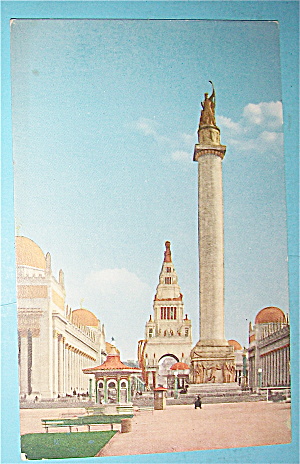 Column Of Progress At The Panama Postcard