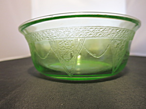 Georgian Lovebirds Bowl Uranium Green Depression Glass 6 1/2 Inch