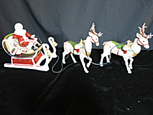 Villeroy & Boch Santa Sleigh Reindeer 3pc Christmas Toys