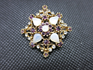 Vintage Pin Gold Tone Opalescent Purple And Clear Stones