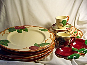 Franciscan Apple China 17 Piece Lot