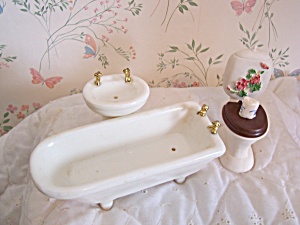 Dollhouse Bathroom Porcelain Set 3 Pc