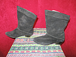 Vintage E P & Me Woman's Boots Black Ankle Size 7 B