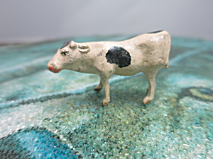 Vintage Cow Made Of Hard Rubber Plastic Circa 1940s Unmarked