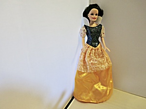 Barbie Clone Doll Type Snow White Made In China 11 1/2 Inch