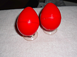 Egg Shaped Salt And Pepper Shakers Red Retro