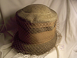 Vintage Ladies Henry Rollak Zephyr Felt Hat