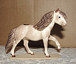 Hagen-renaker Miniature Highland Pony Stallion