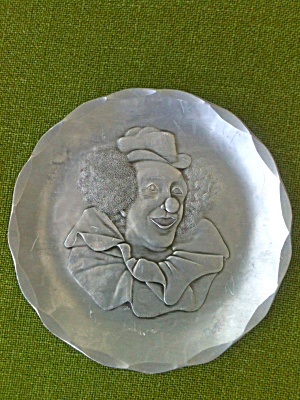 Wendell August Hammered Aluminum Clown Plate