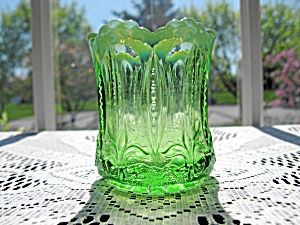 Green Opalescent Iris With Meander Toothpick