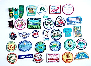 28 - Patches - 8 Pin Backs -thousand Island New York