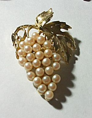 Beautiful Cream Pinkish Pearl Grape Leaf Brooch