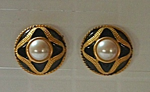 Vintage Gold Tone Black Enamel Faux Pearl Ear Rings