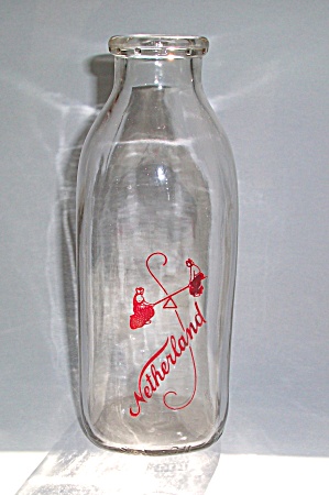 Quart Netherland (Syracuse New York) Milk Bottle E 43