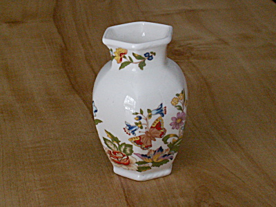 Lovely Small Aynsley China Cottage Garden Vase, England Bone China