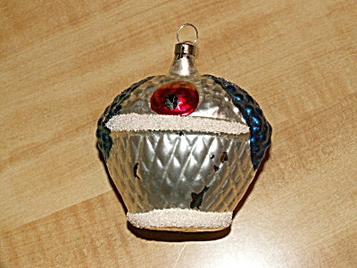 Old Czechoslovakia Glass Christmas Ornament Fruit Basket Mica Glitter