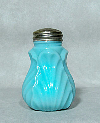Consolidated Blue Panelled Shell Shaker