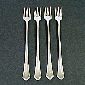 Hotel Plate Oneida 4 Silverplate Cocktail Forks