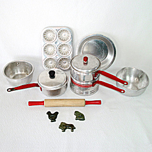 Childs Toy Pots, Pans, Bakeware Lot Kitchen Playset