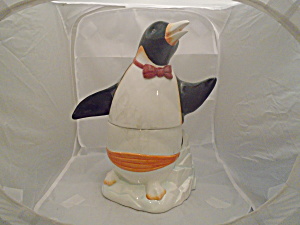 Epoch Penguin Large Cookie Jar