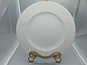 Mikasa Classic Flair White Dinner Plate(S)