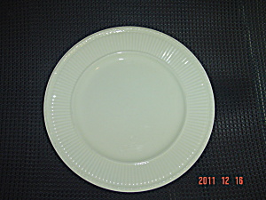 Wedgwood Edme Lunch Plates