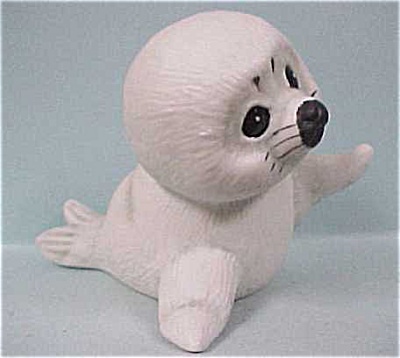 1984 Enesco Waving White Seal Pup