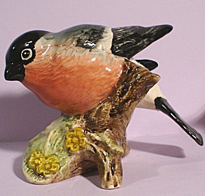 Beswick Bird #1042 Bullfinch