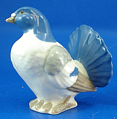 Goebel Porcelain Pigeon