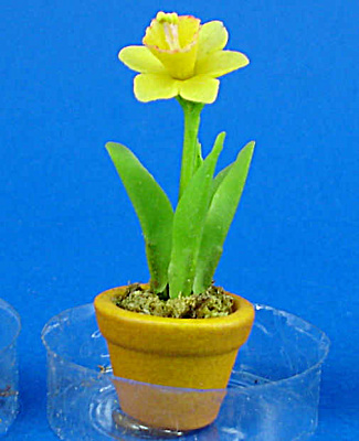 Dollhouse Miniature Daffodil In Clay Pot