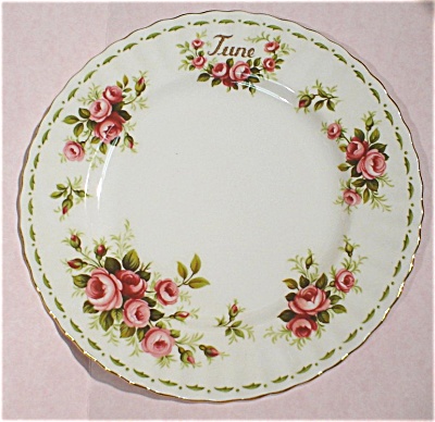 Royal Albert Flower Of The Month June Roses Plate
