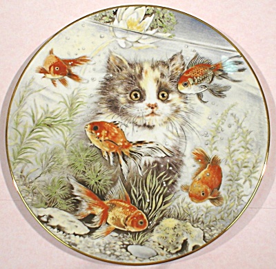 Royal Worcester Kitten Plate, Fishful Thinking