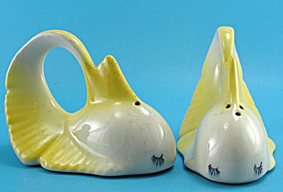 Virginia Ann Ceramics Fish S/p Shakers