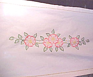 Table Runner Floral Embroidery Linen