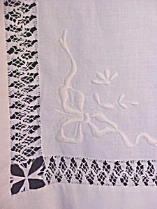 Table Cloth Floral Embroidered Linen Lacetrim