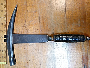 Auld & Conger Slate Pick Hammer