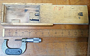 Micrometer 1-2 Inch Wooden Box .0001 Inch