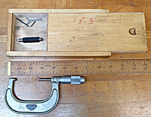 Micrometer 2-3 Inch Wooden Box .0001 Inch