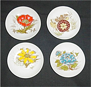 Miniature Floral Design Plates Set Of 4