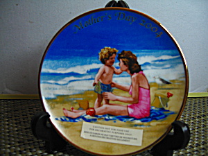 Avon Sunny Day Mother's Day 2004 Plate