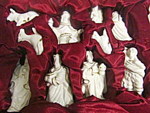 Vintage Ten-piece Porcelain Nativity Set