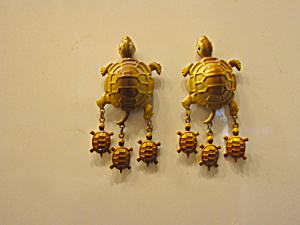 Vintage Tin Back Fridge Magnet Set Turtle W/babies