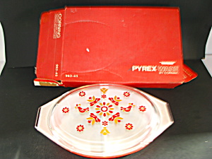 Vintage Pyrex Friendship Divided Dish And Lid And Box