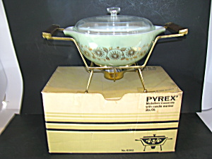 Vintage Pyrex Medallion Casserole With Candle Warmer