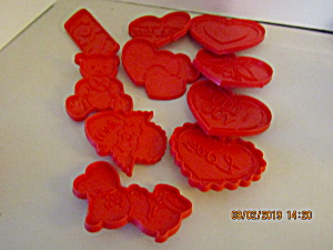 Vintage Wilton Valentine Cookie Cutters In Container
