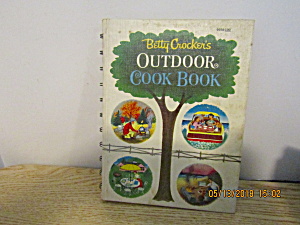 Vintage Betty Crocker's Outdoors Cook Book