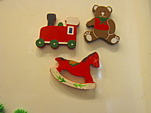 Collectibles Vintage Christmas Wood Magnet Set