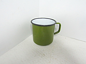 Vintage Enamelware Avocada Green Coffee Mug