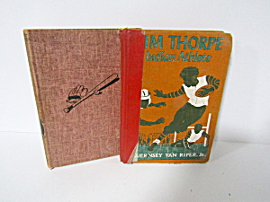 Vintage Books Jim Thorpe & Pay Off Pitch